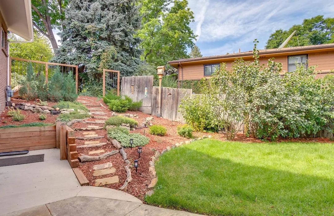 Modern Creekside Home: 9 Mi To Downtown Denver-1