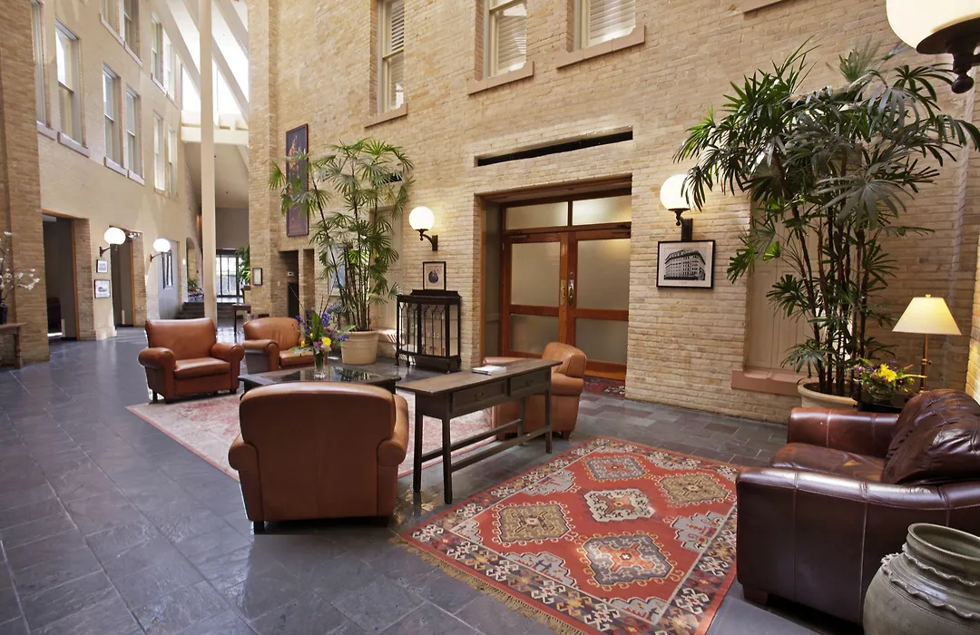 The Crockett Hotel-1