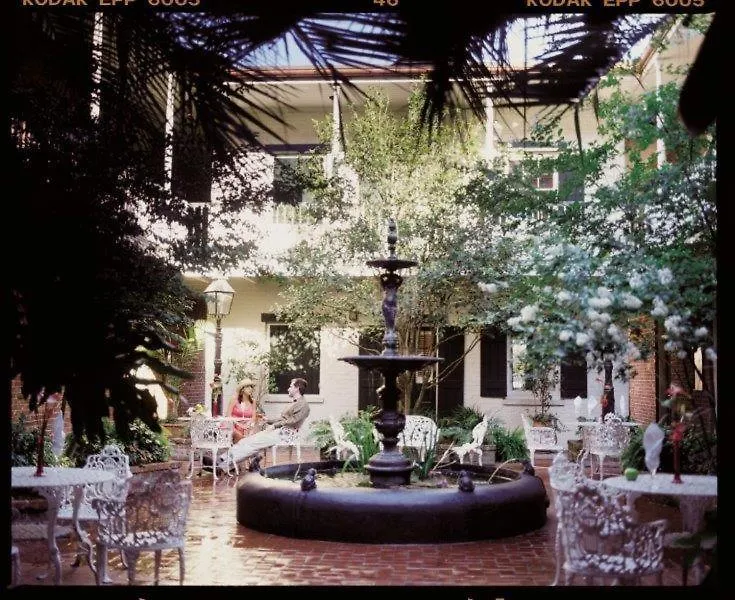 Hotel Provincial-1