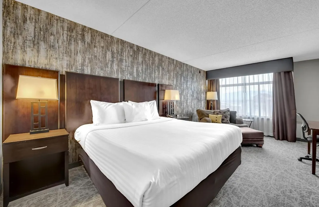 The Academy Hotel Colorado Springs-1