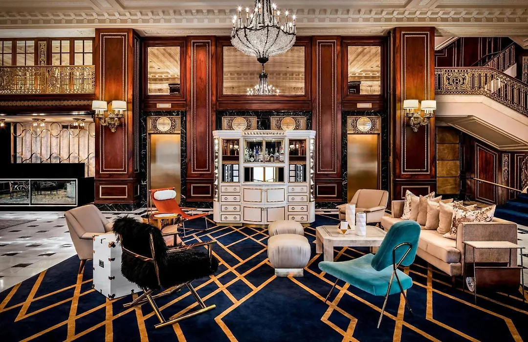 The Blackstone, Autograph Collection-1