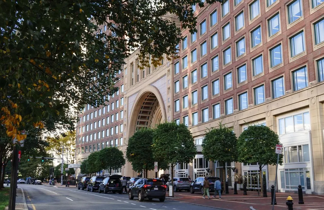Boston Harbor Hotel-1