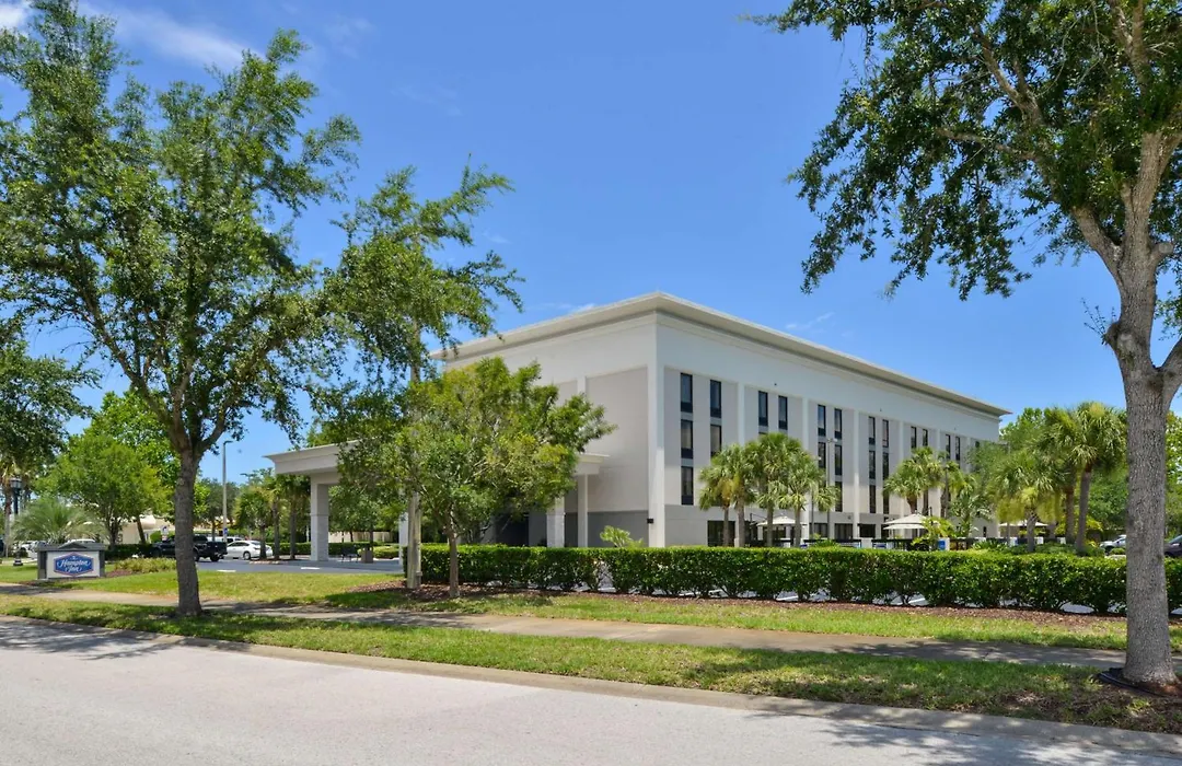 Hampton Inn Vero Beach Outlets-1