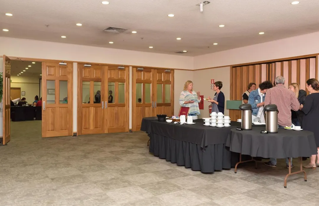 Distinction Hamilton Hotel & Conference Centre-1