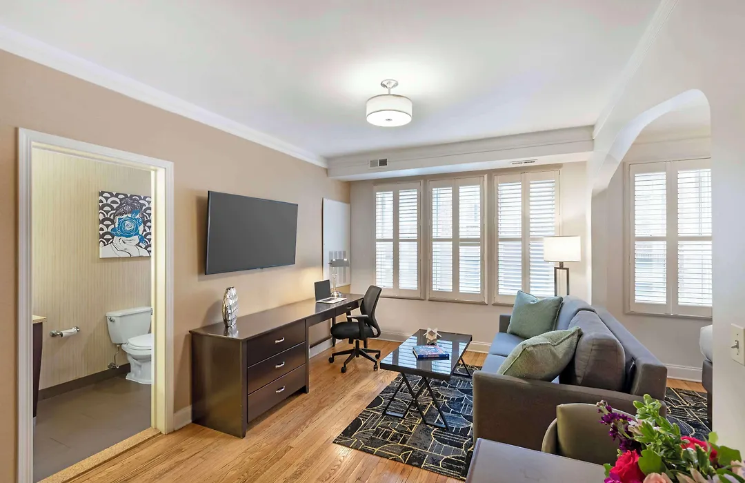 Best Western Plus Hawthorne Terrace Hotel-1