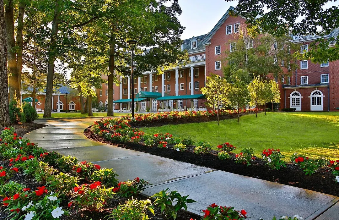 Gideon Putnam Resort & Spa-1