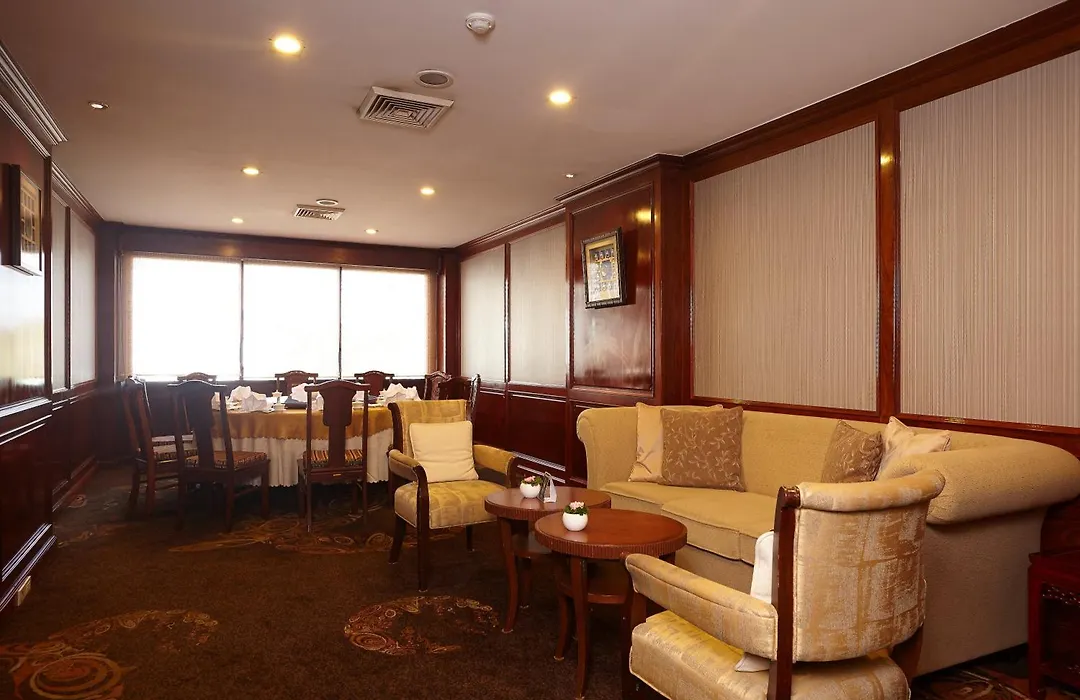 Lao Plaza Hotel-1