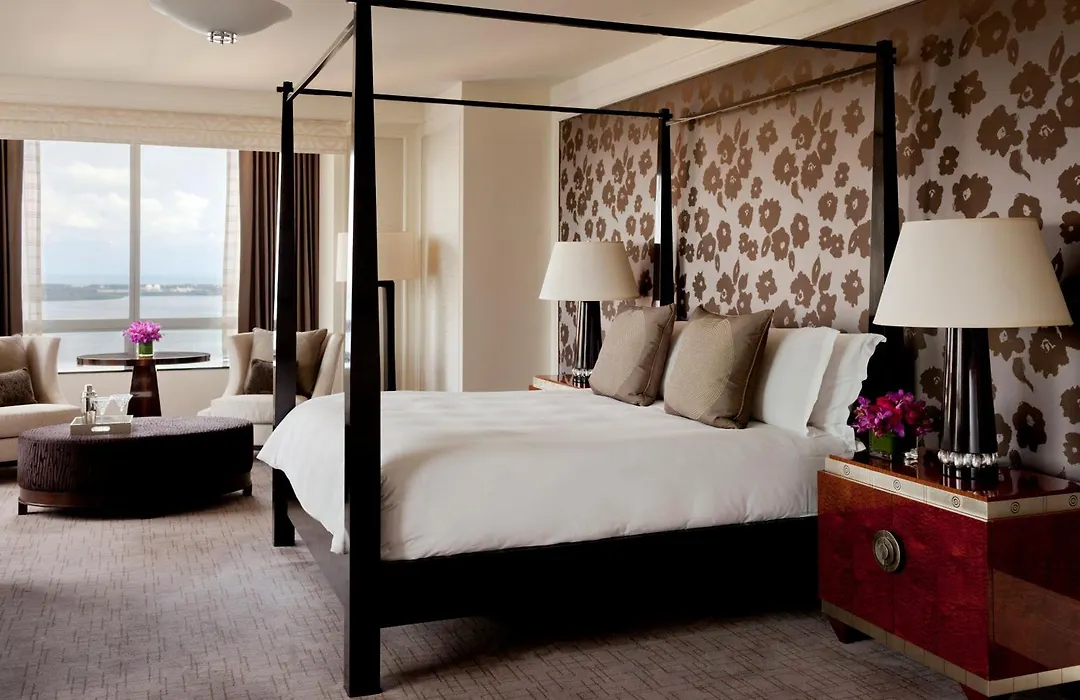 Four Seasons Hotel Miami-1