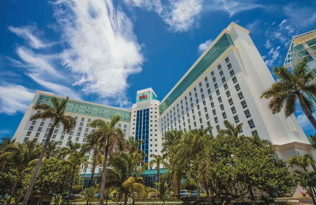 Riu Cancun (Adults Only)-1