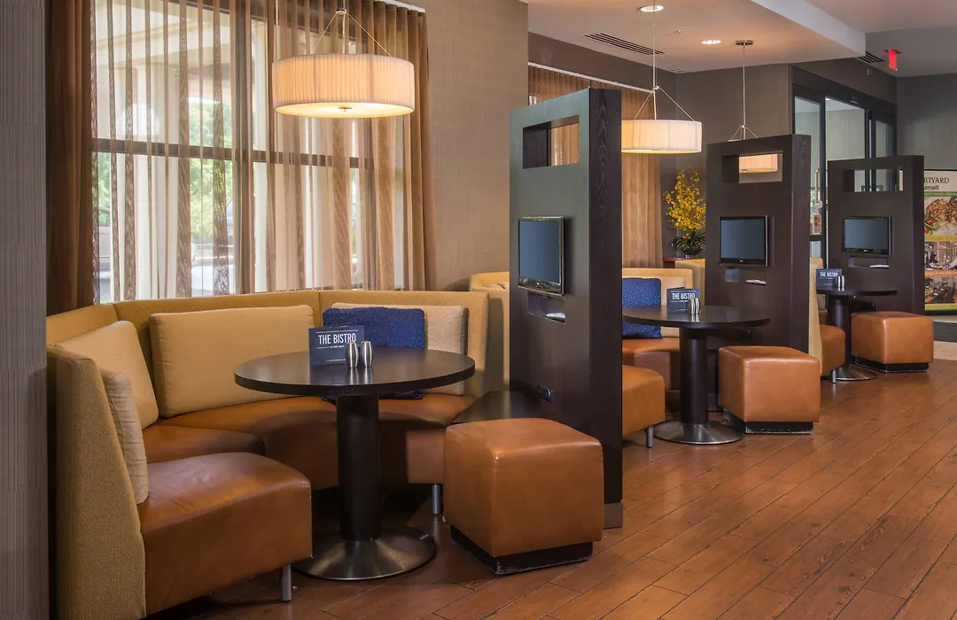 Courtyard By Marriott Newark-University Of Delaware-1