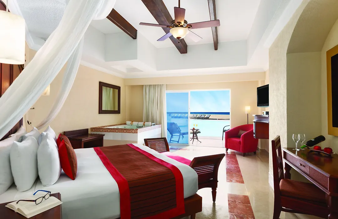Hyatt Vivid Playa Del Carmen All-Inclusive Adult Only Resort-1