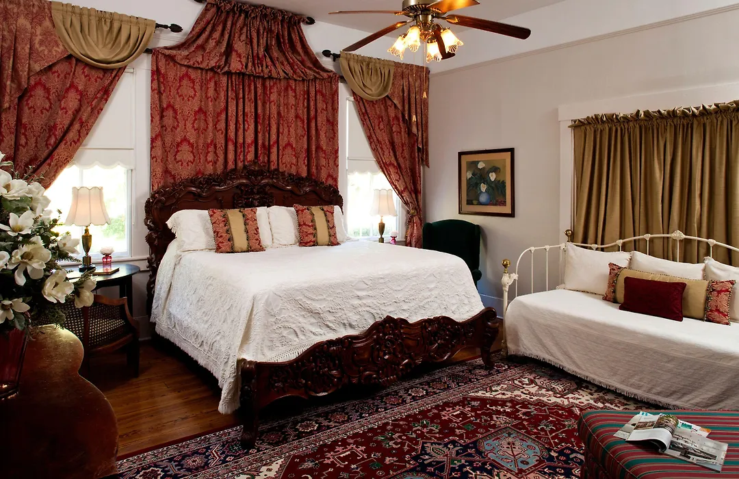 Devereaux Shields House-1