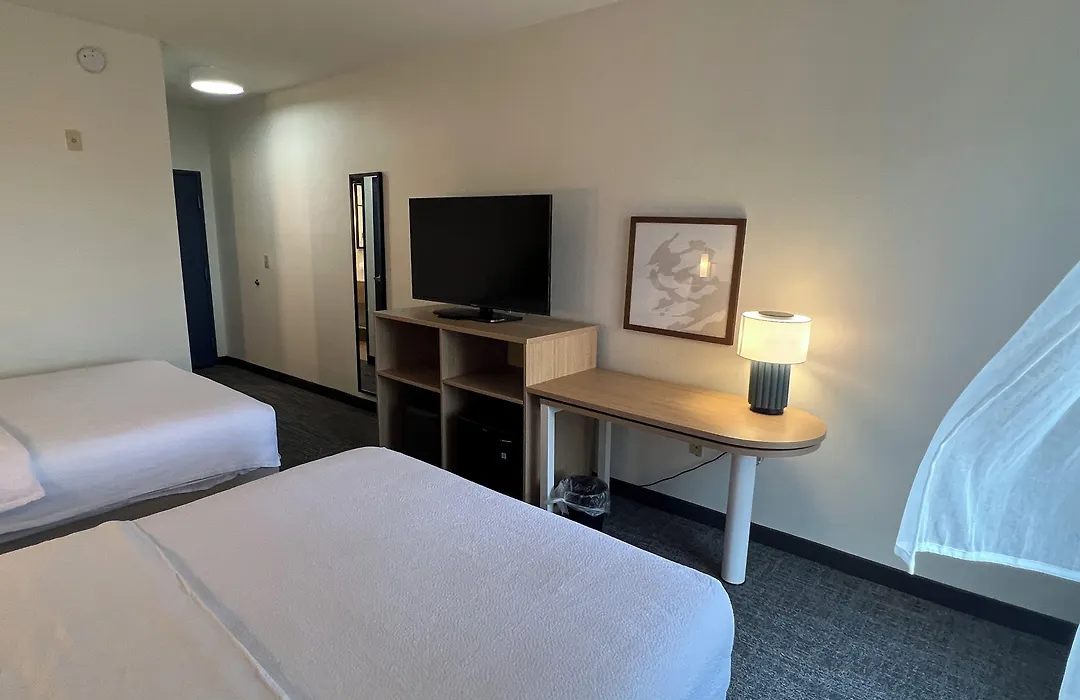 Sleep Inn & Suites East Chase-1