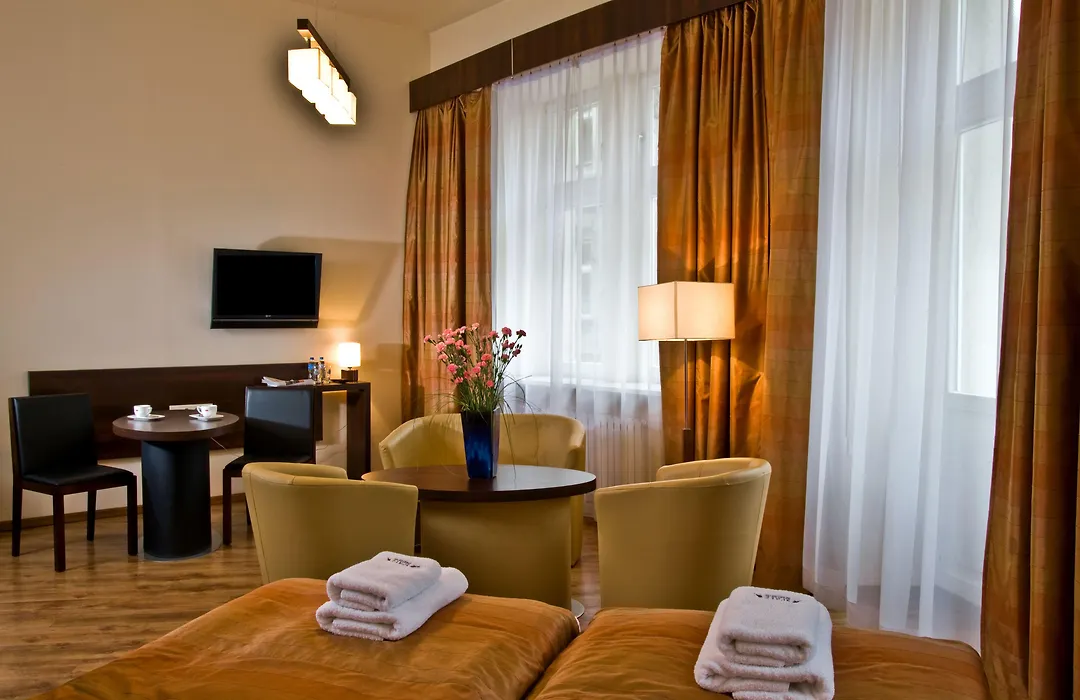 Spatz Aparthotel-1