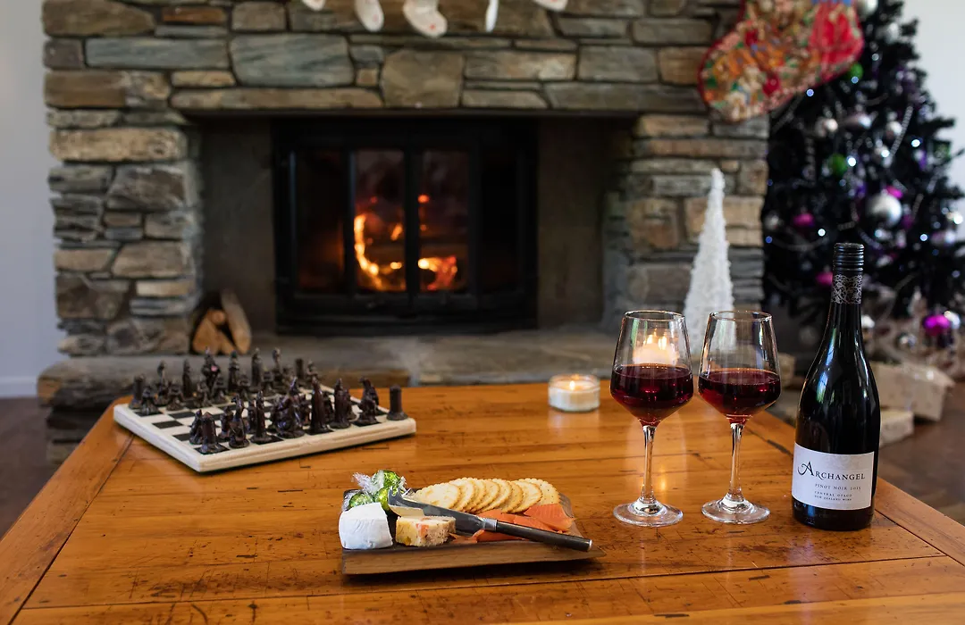Maple Lodge Luxury Bed & Breakfast-1