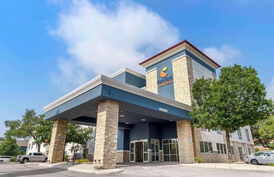Comfort Suites Medical Center Near Six Flags-1