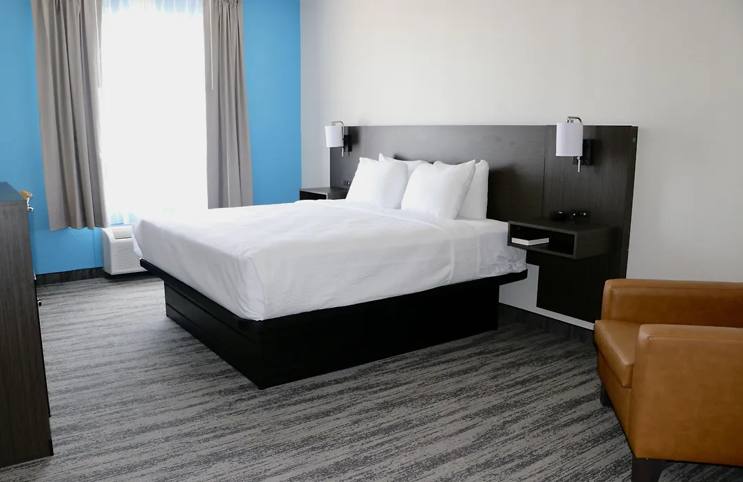 Quality Inn & Suites Buda-1
