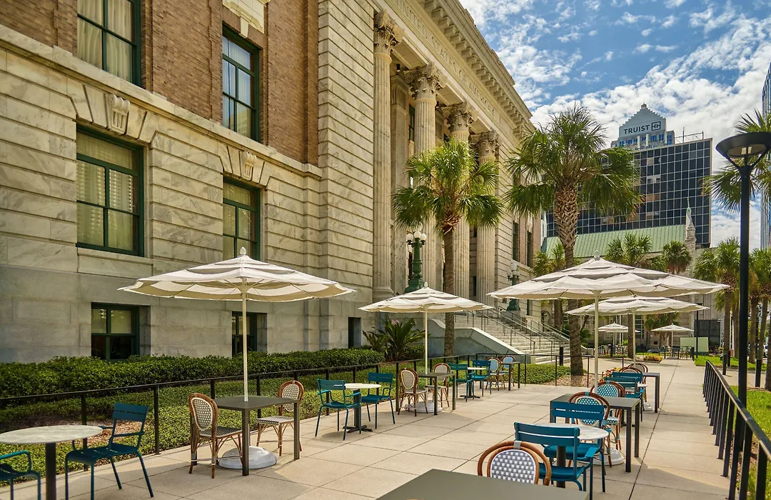 Le Meridien Tampa, The Courthouse-1