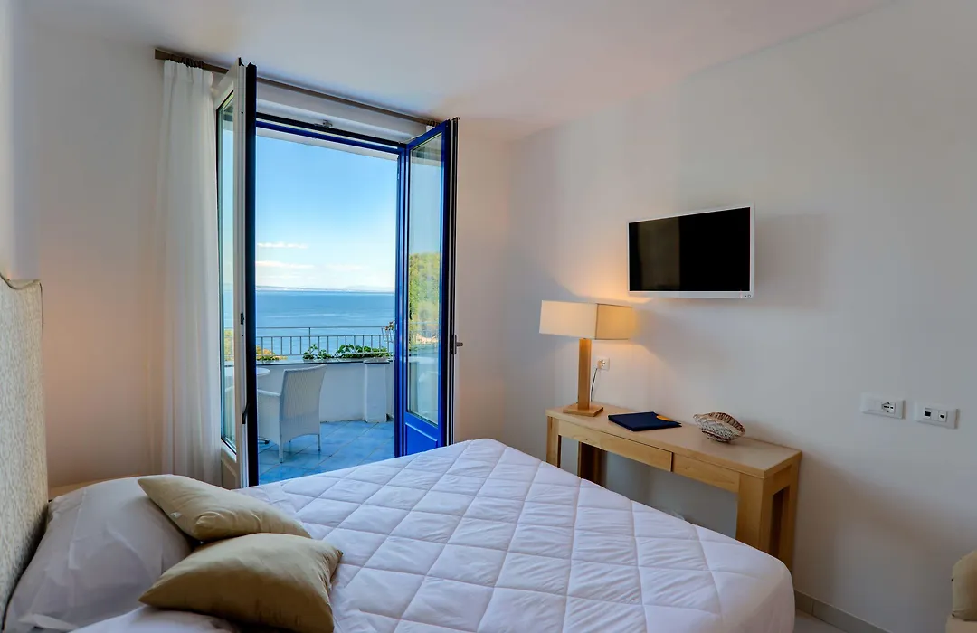Boutique Hotel Helios (Adults Only)-1