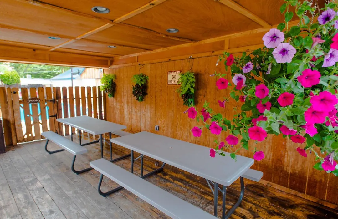 Rustic Inn-1