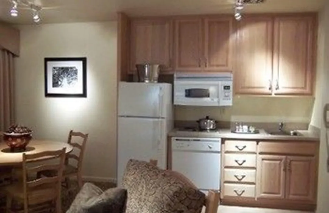 Lodge At Kingsbury Crossing-1