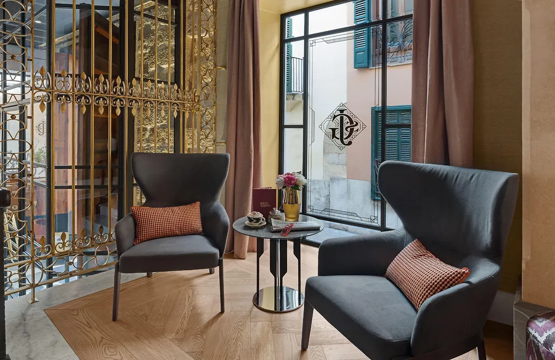 Hotel Gloria De Sant Jaume-1