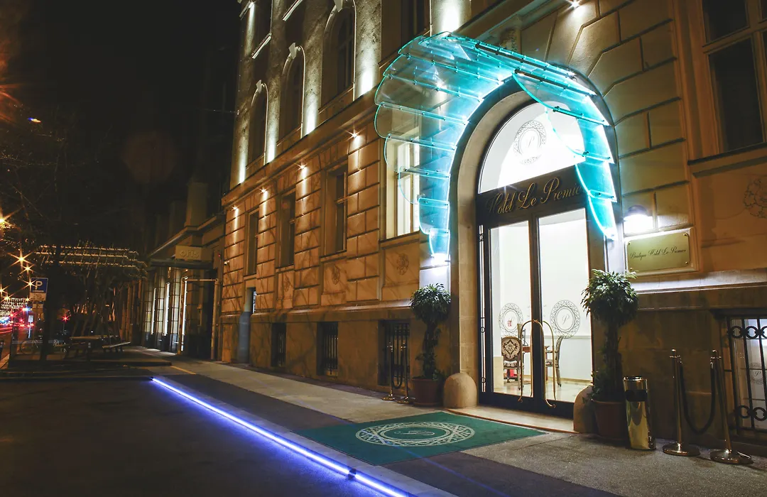 Hotel Le Premier-1
