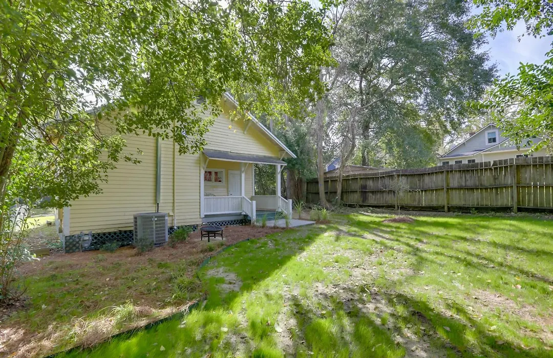 Thomasville Cottage Near The Big Oak & Downtown!-1