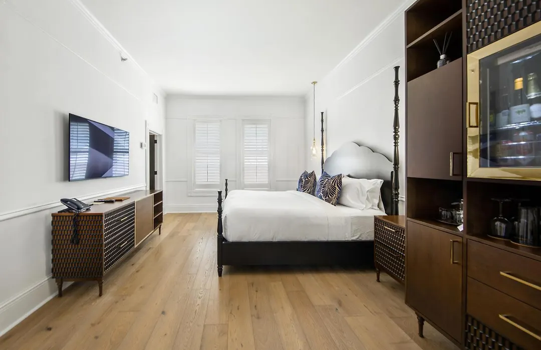 Fairmount Hotel-1