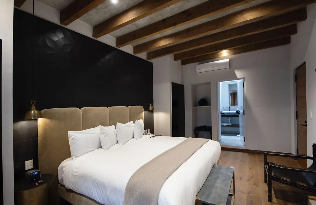 Hotel Madi-1