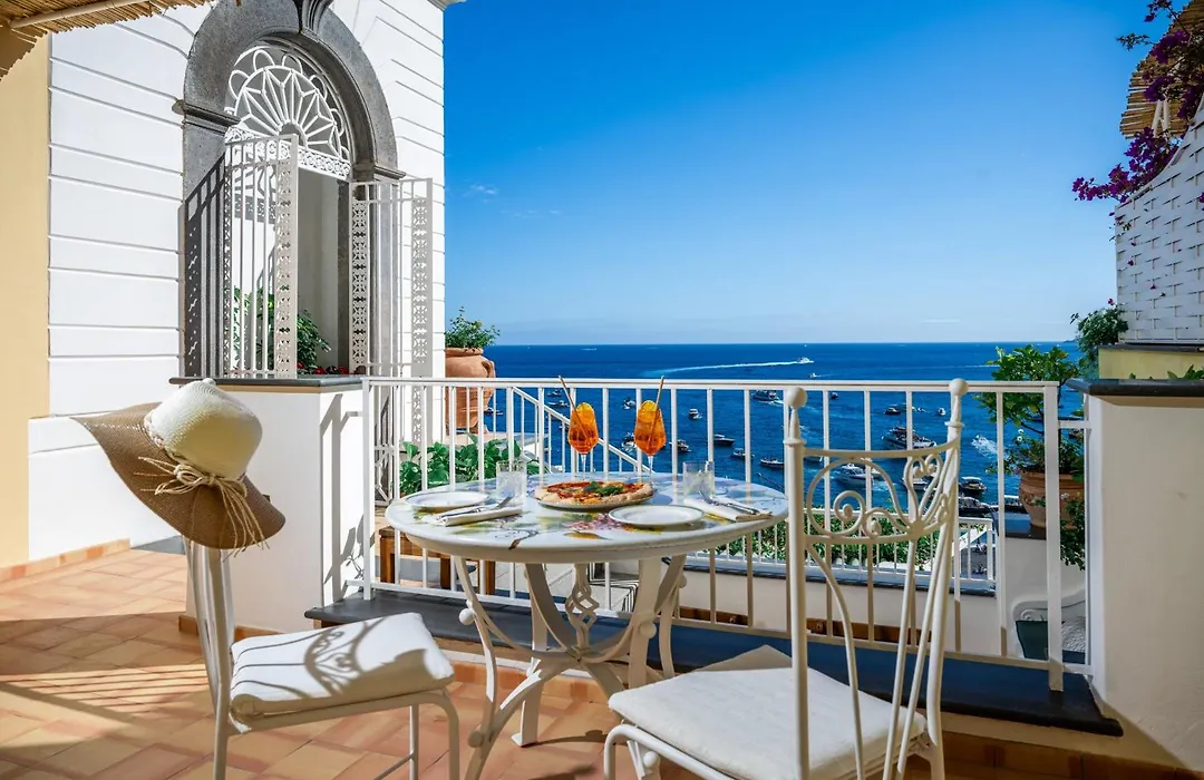 Hotel Buca Di Bacco-1