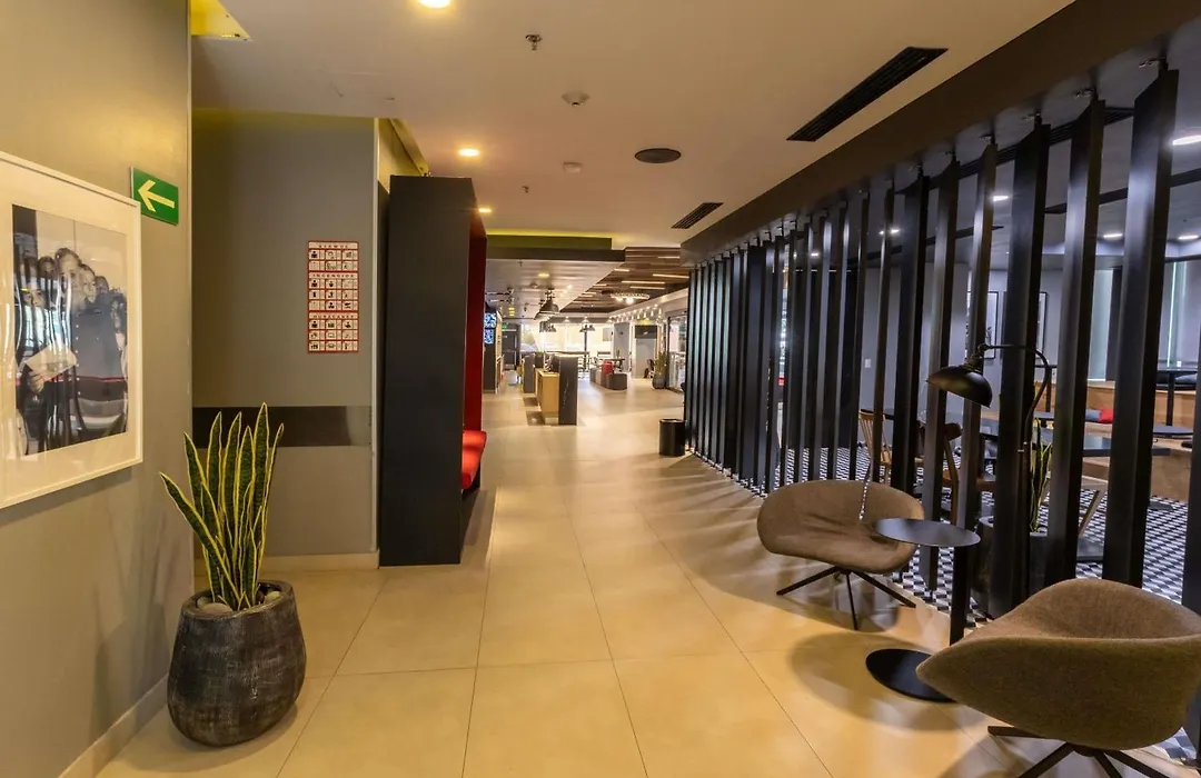 Ibis Tijuana-1