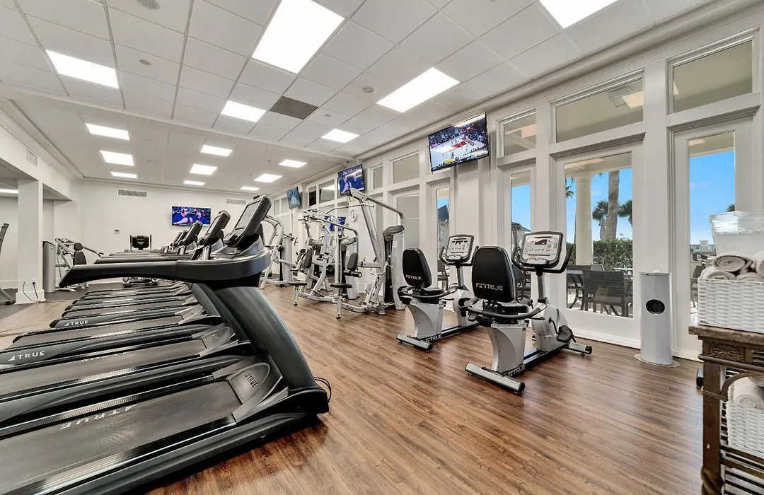 Avalon 810 Beachfront Amazing Views Wrap Around Balcony Resort Amenities-1