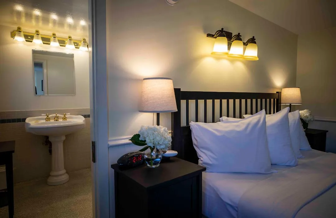 Delta King Hotel-1