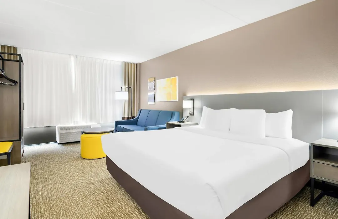 Comfort Inn Gold Coast-1