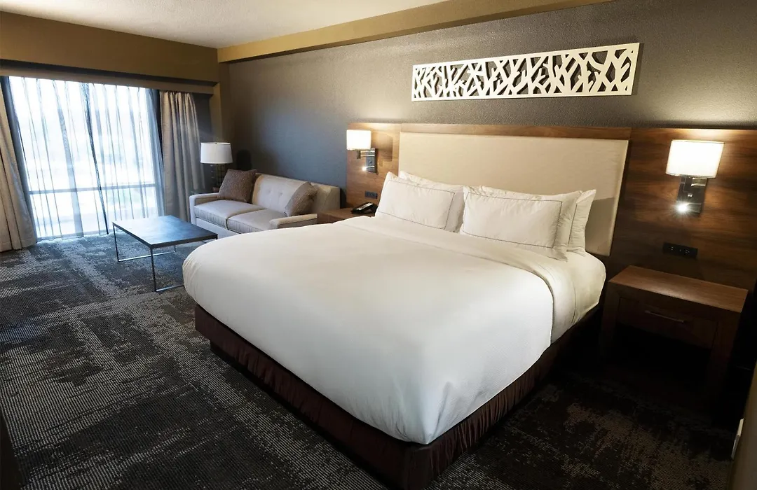 The Broadway Columbia - A Doubletree By Hilton Hotel-1