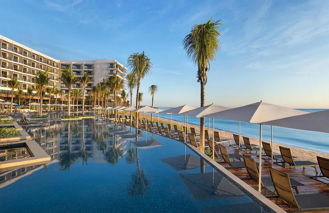 Hilton Cancun, An All-Inclusive Resort-1