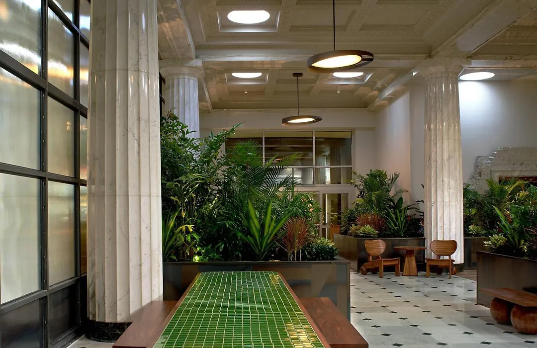 Emery Hotel, Autograph Collection-1