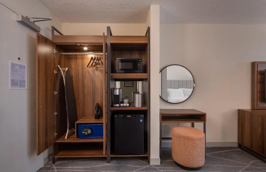 Holiday Inn Express & Suites Charleston Dwtn - Medical Ctr By Ihg-1