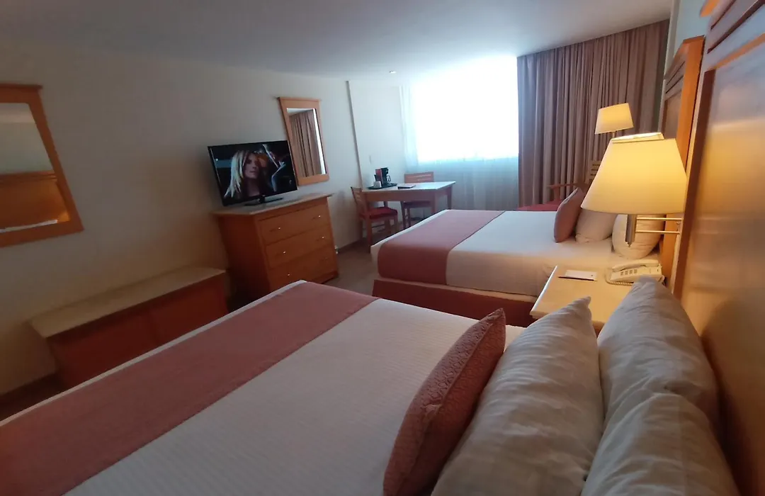 Hotel Palacio Azteca Tijuana, Trademark By Wyndham-1