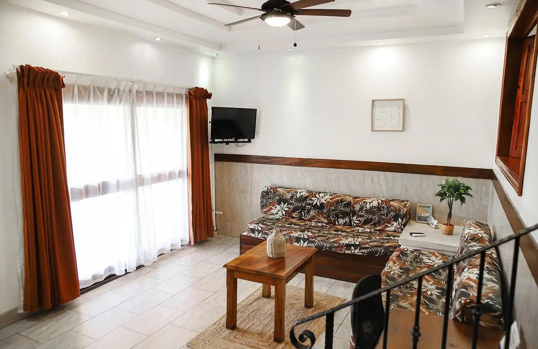Maravida Social Hotel By Crazy Monkey-1