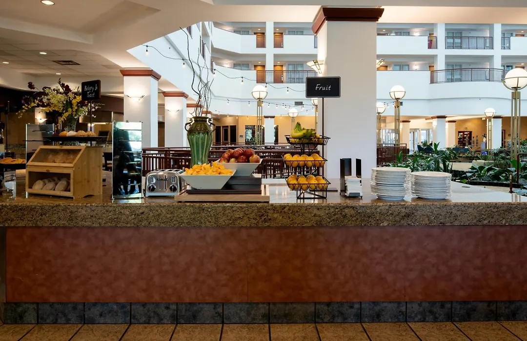 Embassy Suites By Hilton Portland Airport-1