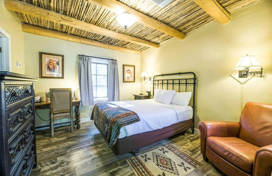 Tanque Verde Guest Ranch-1