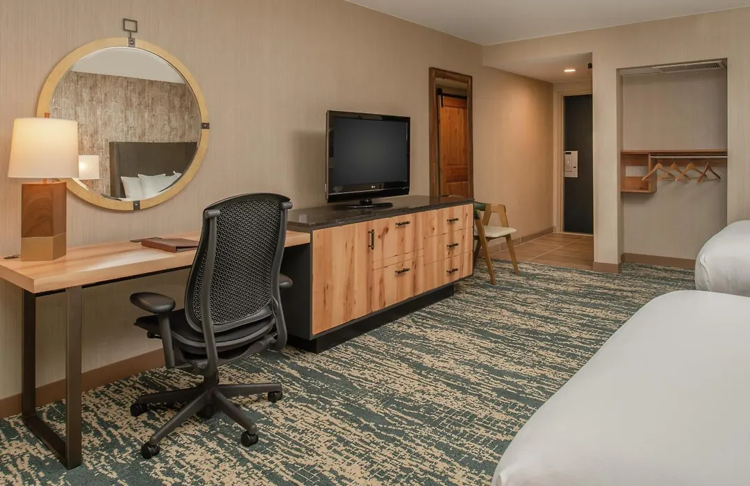 Edgewater Missoula, Tapestry Collection By Hilton-1
