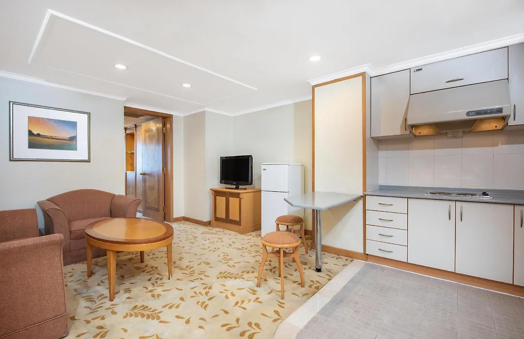 Holiday Inn Beijing Chang An West By Ihg-1