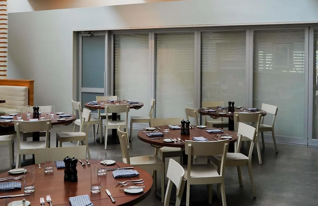 21C Museum Hotel Bentonville - Mgallery-1