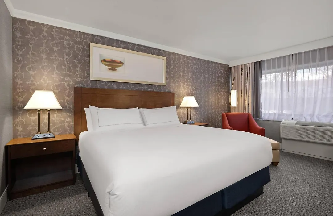 Radisson Hotel Corning-1