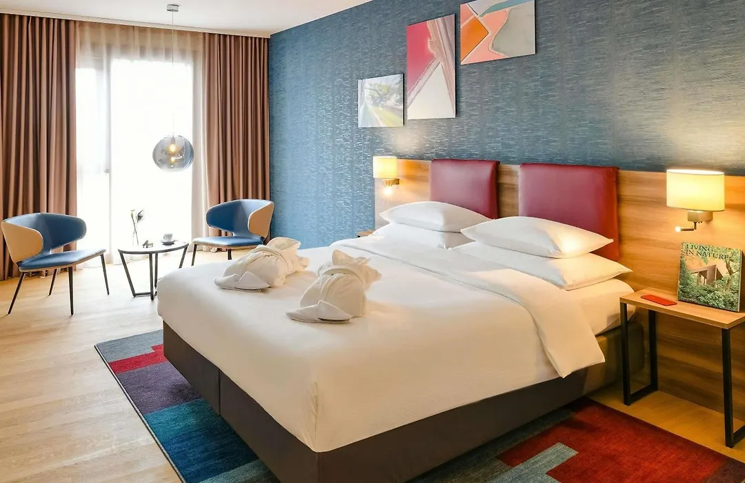Mercure Geneva Airport-1