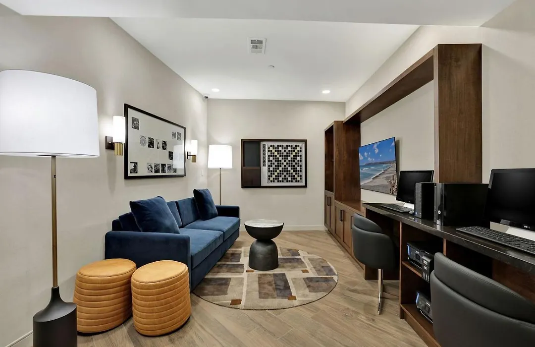 Best Western Plus Sunset Plaza Hotel-1