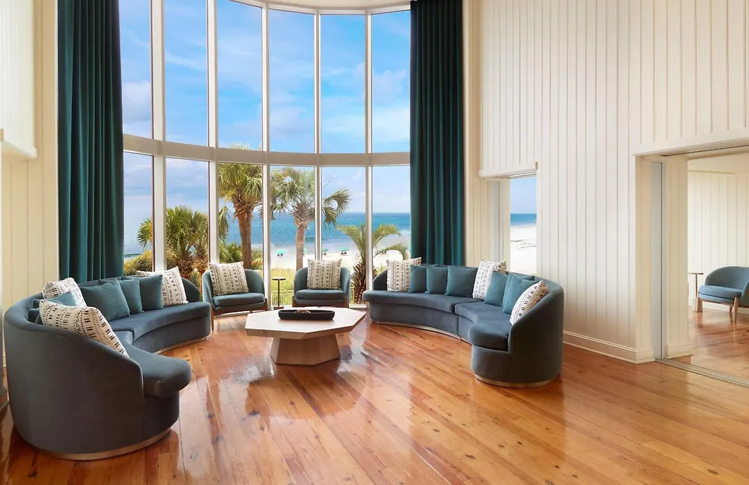 Hampton Inn & Suites Myrtle Beach Oceanfront-1